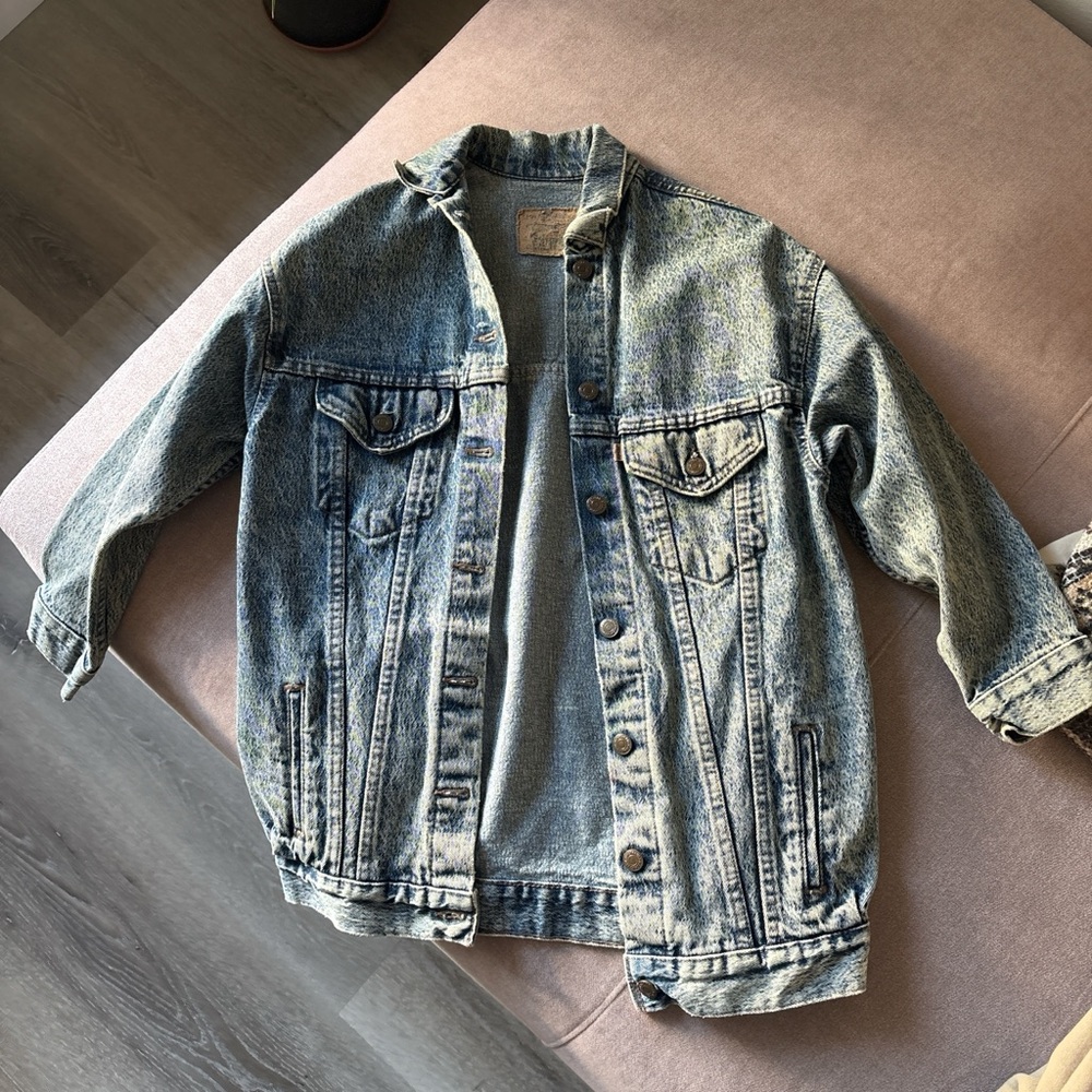 Levi's faded blue denim jacket with button front